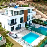 Villa Taskoey Antalya Hacisekililer